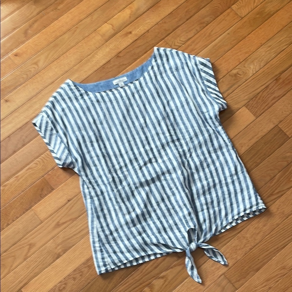 L.L. Bean lined Blue and White Striped Women's Top small - Picture 4 of 8